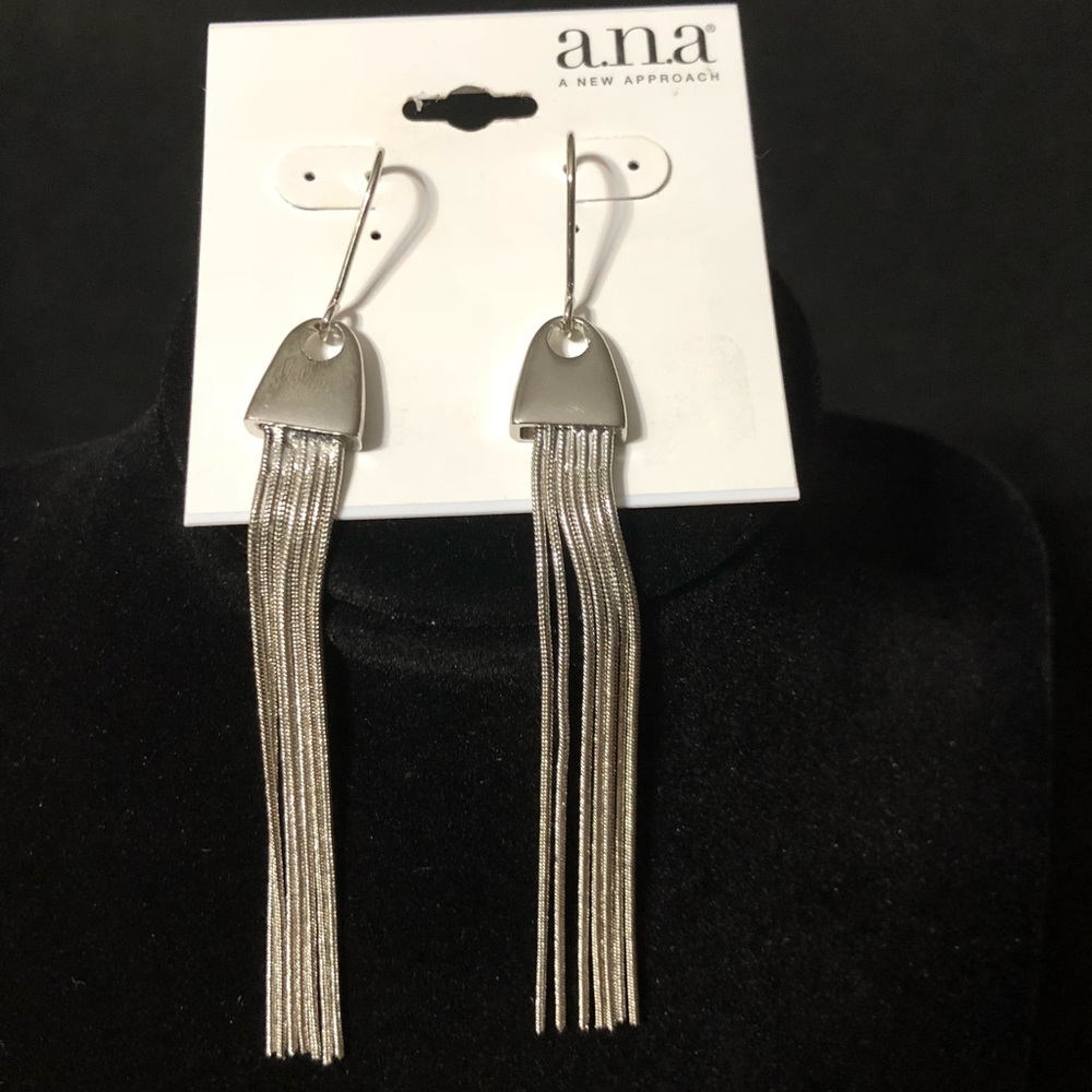 Silver dangly earrings
